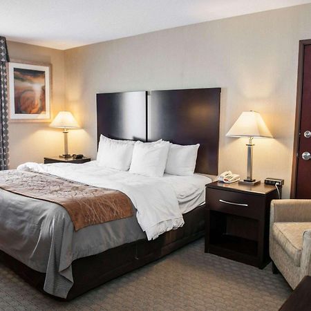 Comfort Inn & Suites Muncie Εξωτερικό φωτογραφία