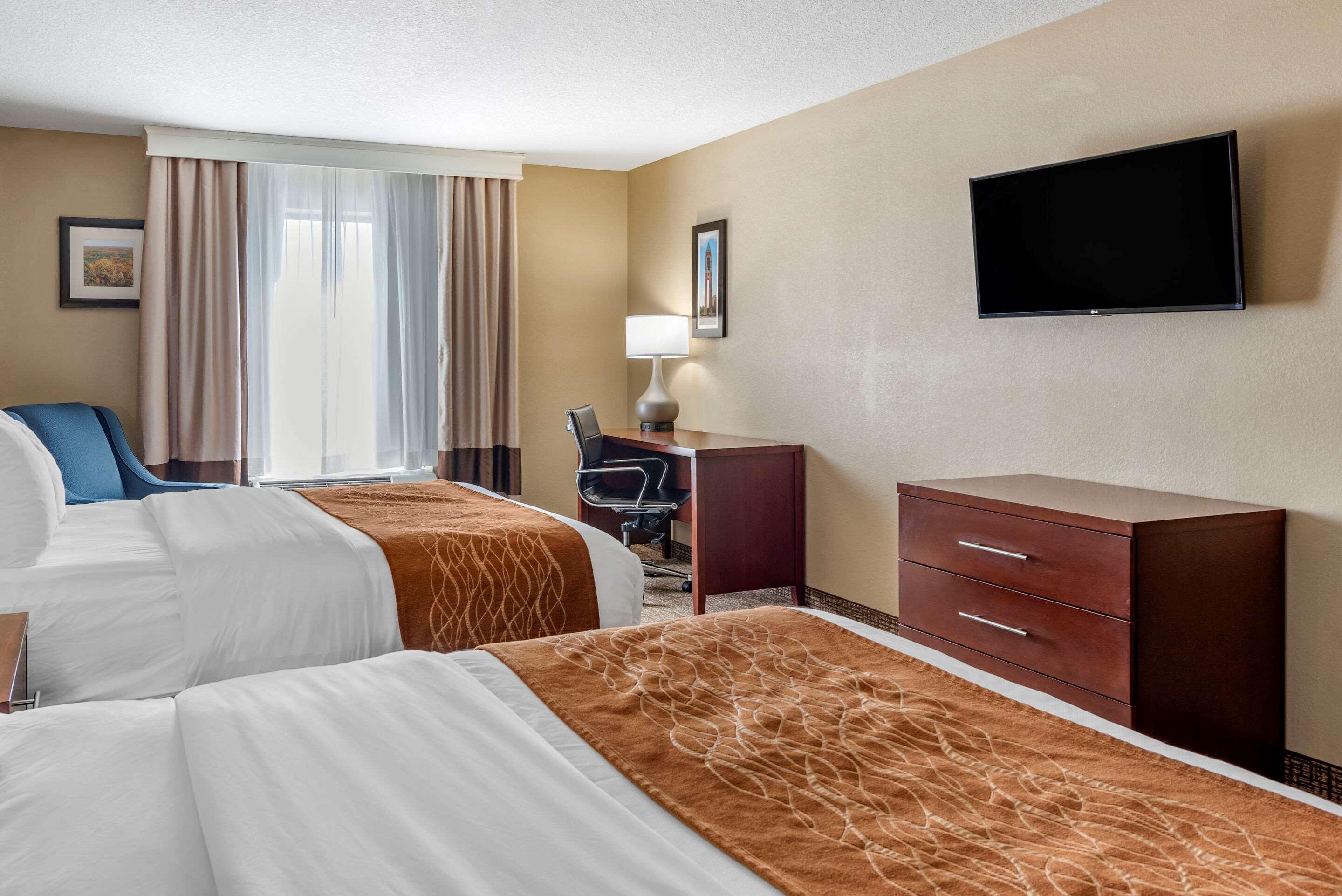 Comfort Inn & Suites Muncie Εξωτερικό φωτογραφία